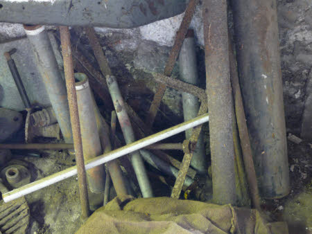 Miscellaneous metal items