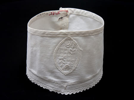 Maid's cap