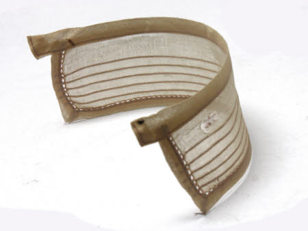 Maid's cuff