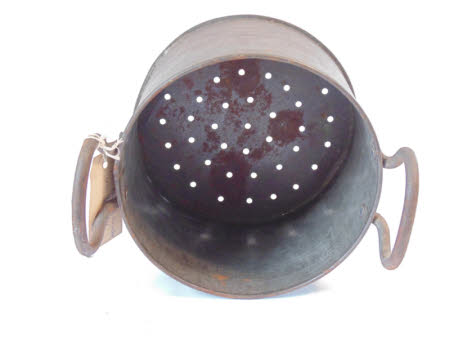Steamer base