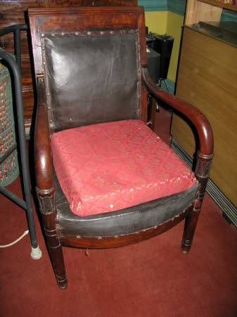 Open armchair