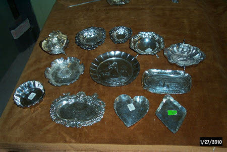 Bon bon dish