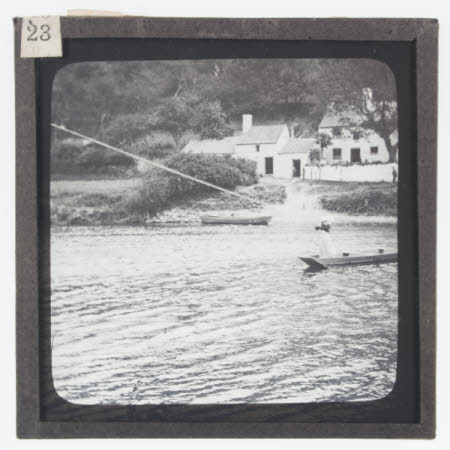 Slide lantern