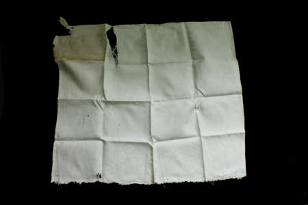 Table napkin piece