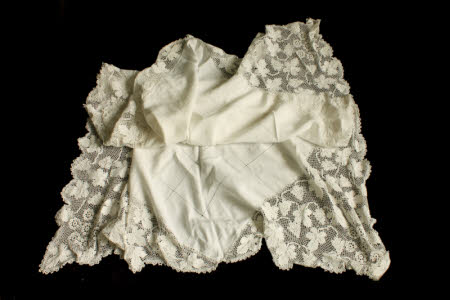 Tea tablecloth