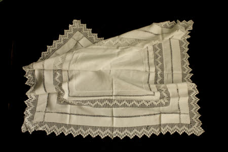 Tea tablecloth