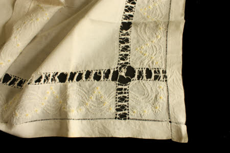 Tea tablecloth