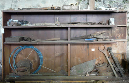 Shelf unit