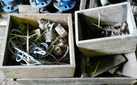 Miscellaneous metal items