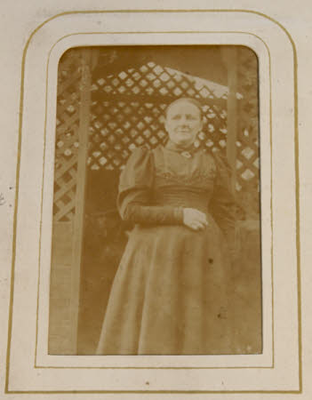 Sarah Hett, Mrs Sarah Lawton