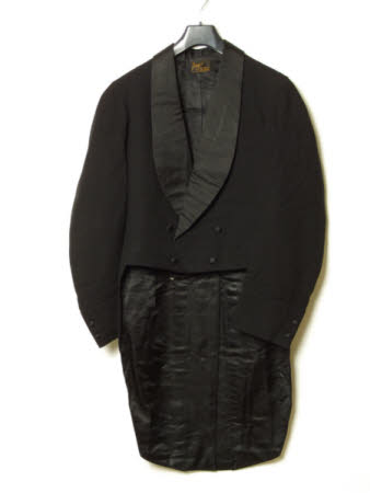 Dinner jacket
