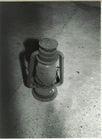 Hurricane lamp