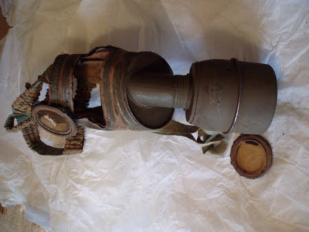 Gas mask with case
