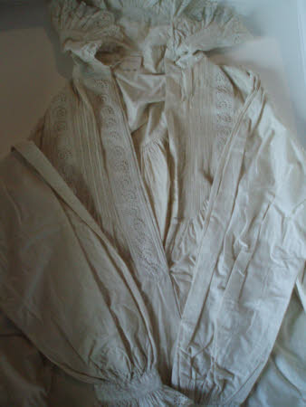 Woman's nightdress