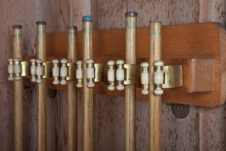 Cue rack