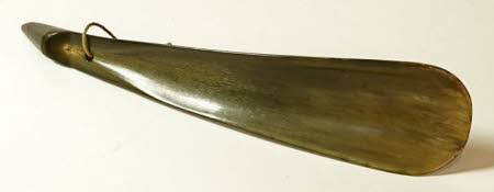 Shoe horn