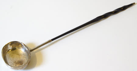 Punch ladle