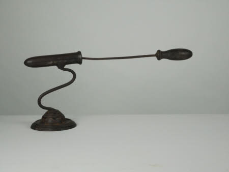 Goffering iron