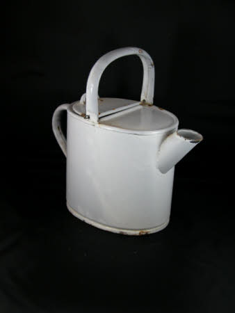 Hot water can