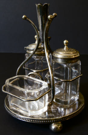 Cruet set