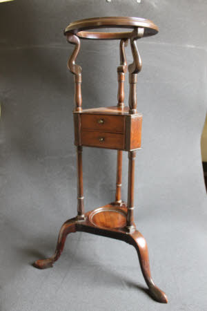 Shaving stand