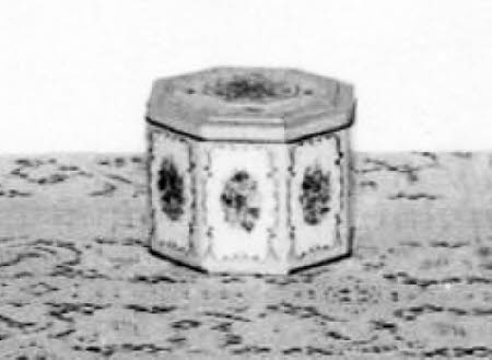 Toffee tin