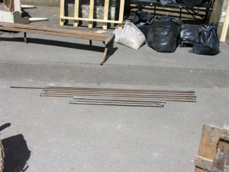 Curtain rod