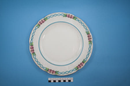 Armorial plate
