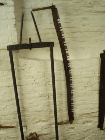 Crosscut saw