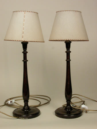 Bedside lamp