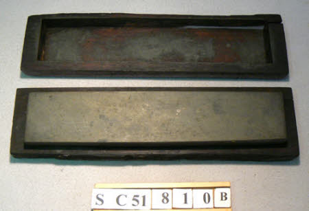 Oil stone