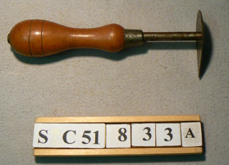 Paint scraper