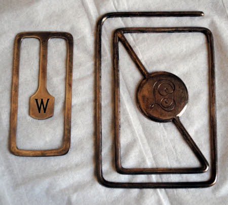 Letter clip