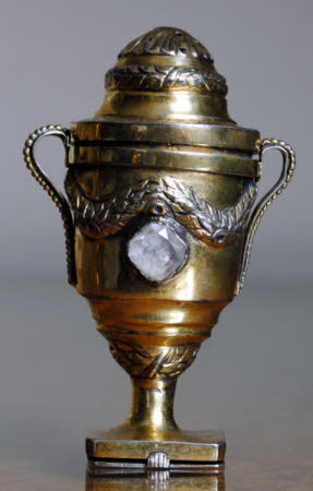 Pepper caster