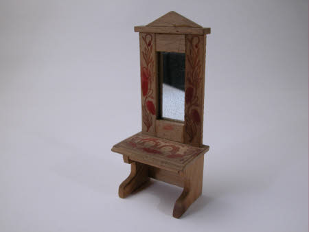 Doll's house dressing table