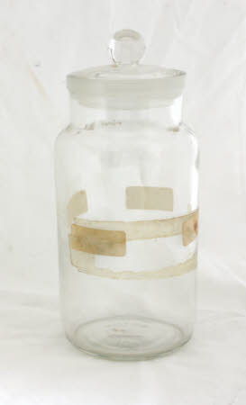 Storage jar with lid