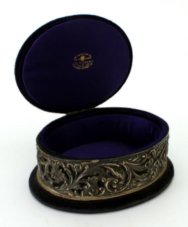 Pin box