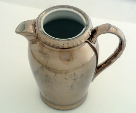 Coffee pot