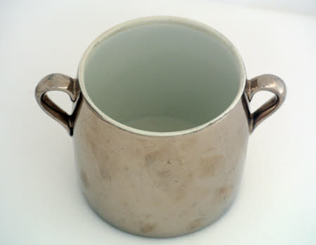 Sugar bowl and cover