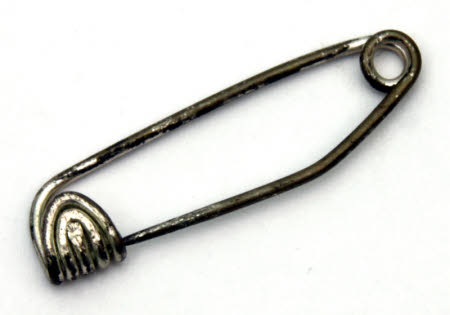 Safety pin