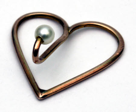 Brooch