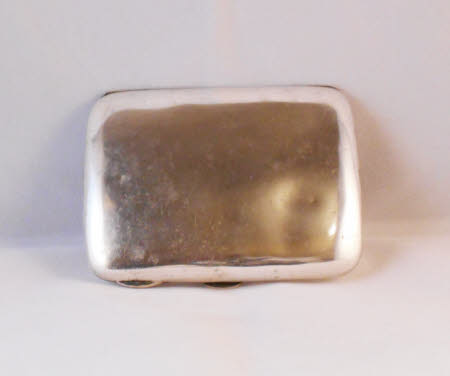 Cigarette case