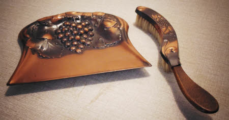 Crumb tray brush