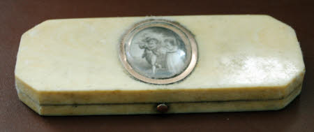 Patch box