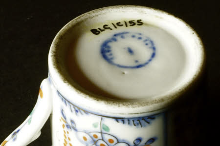 Coffee can