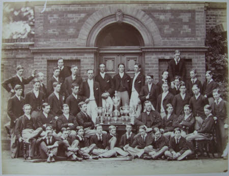 Scotney Castle © National Trust / Rachel Finch