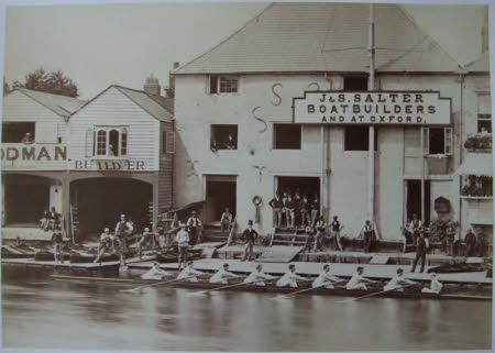 Scotney Castle © National Trust / Rachel Finch
