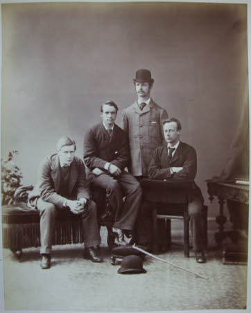 Scotney Castle © National Trust / Rachel Finch