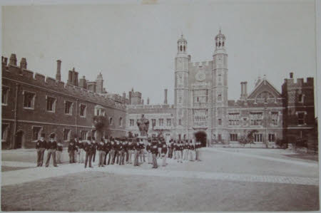 Scotney Castle © National Trust / Rachel Finch