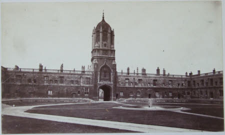 Scotney Castle © National Trust / Rachel Finch
